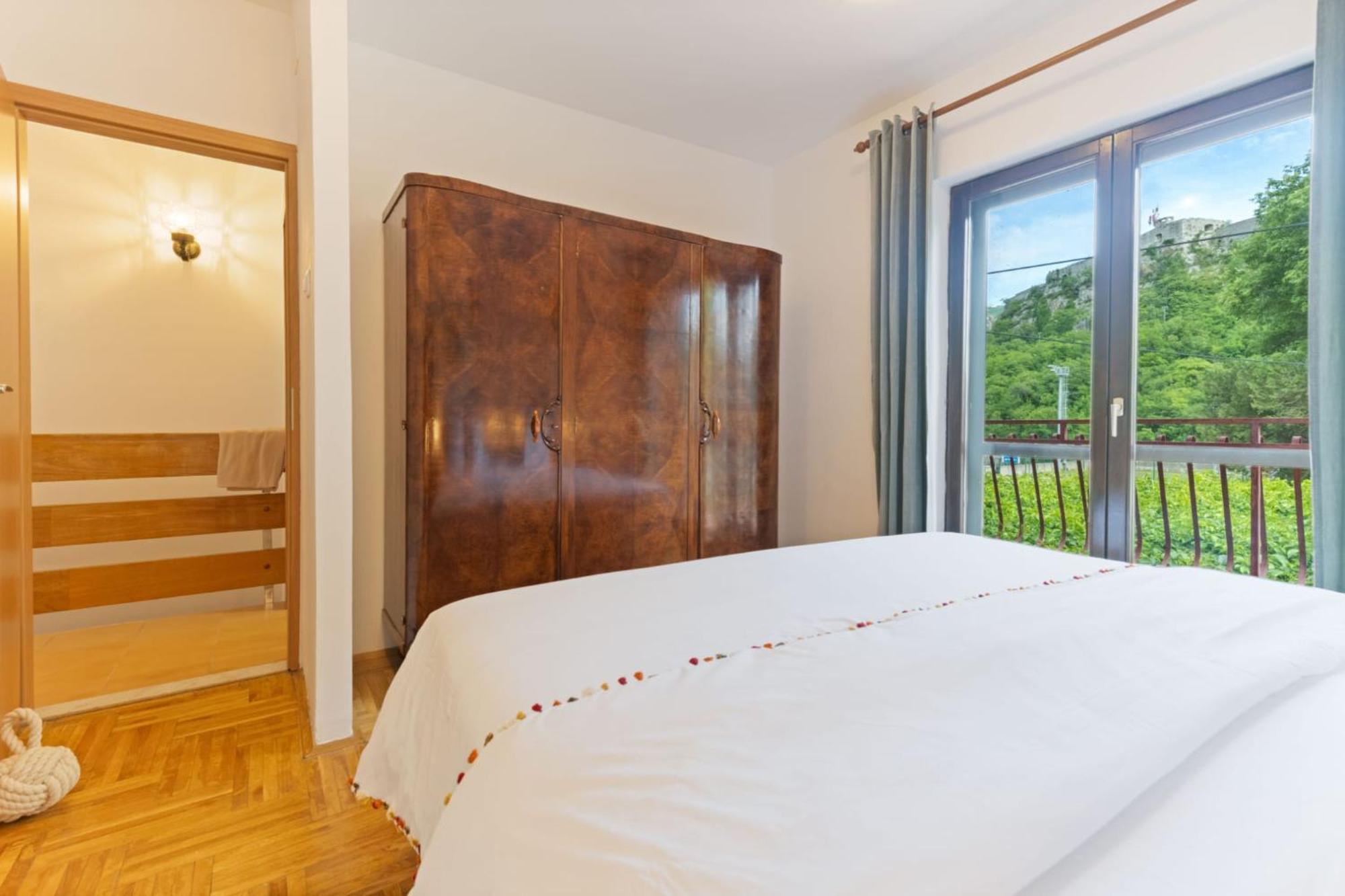 Holiday Home Radic Klis Luaran gambar