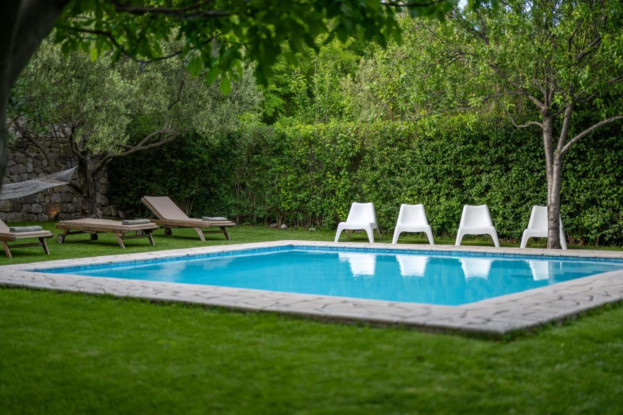 Holiday Home Radic Klis Luaran gambar